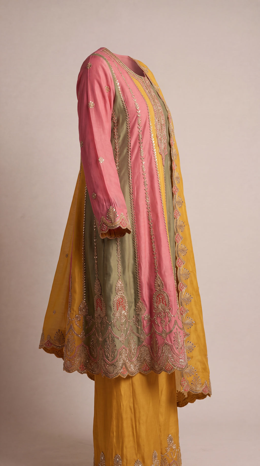 Rangeela Mehndi Kurta Set — Mehndi Green, Haldi & Coral / Gold