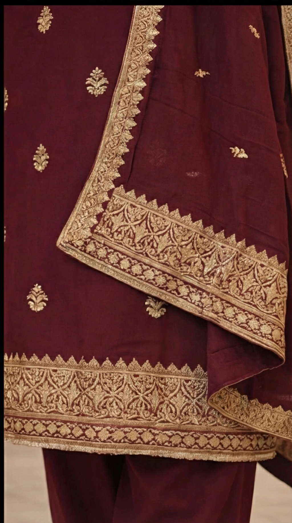 Embroidered 3-Piece Suit Set