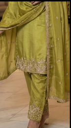 Zaina Pistachio Embroidered 3-Piece Set