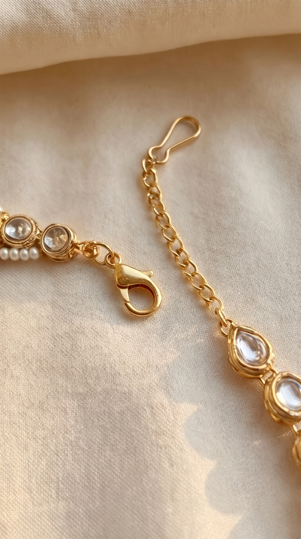 Noor Bridal Set — Gold Kundan Necklace, Jhumka Earrings & Maang Tikka with Pearl Drops