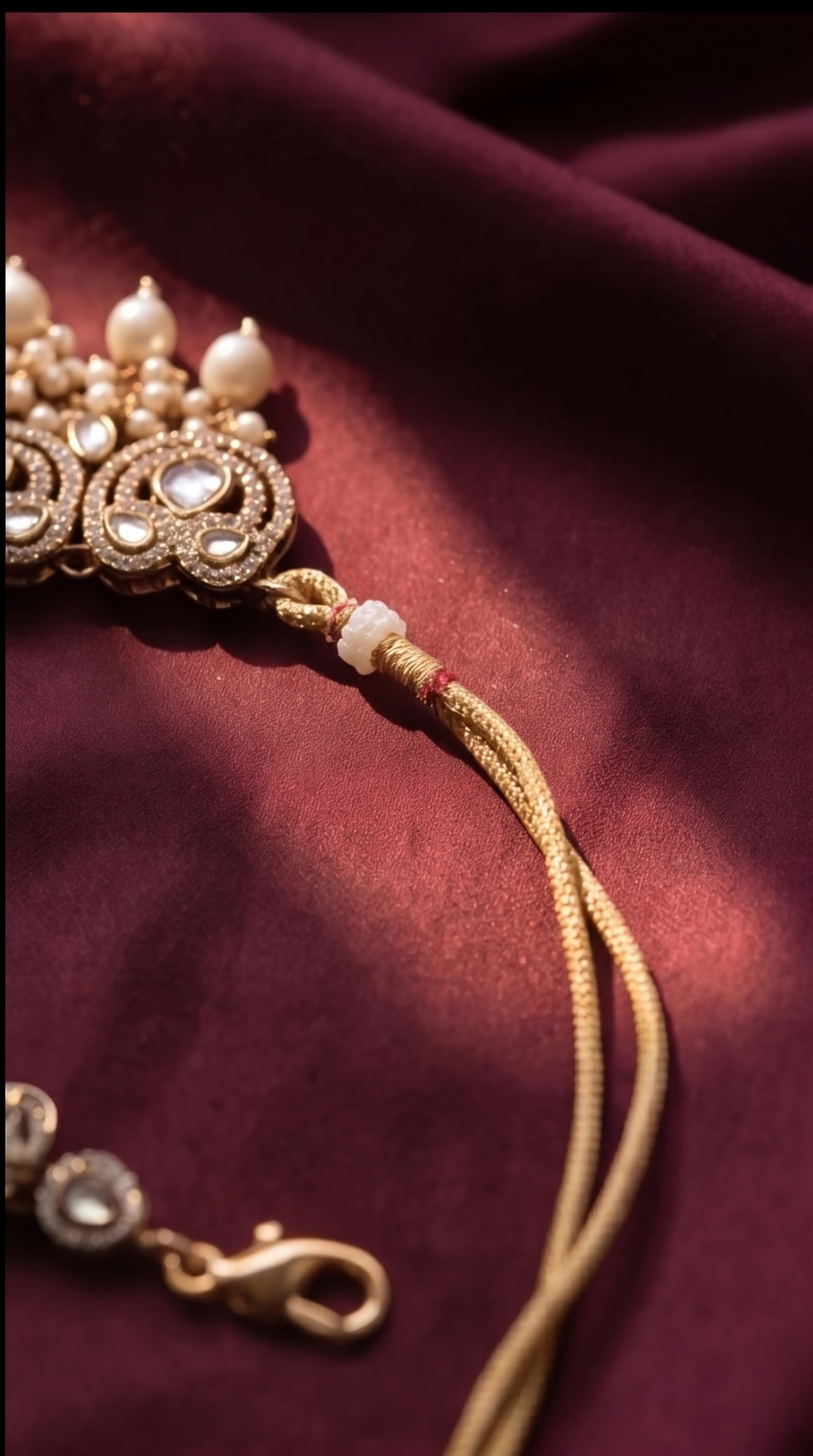 Darbar Bridal Set — Antique Gold Polki Choker, Jhumka Earrings & Maang Tikka