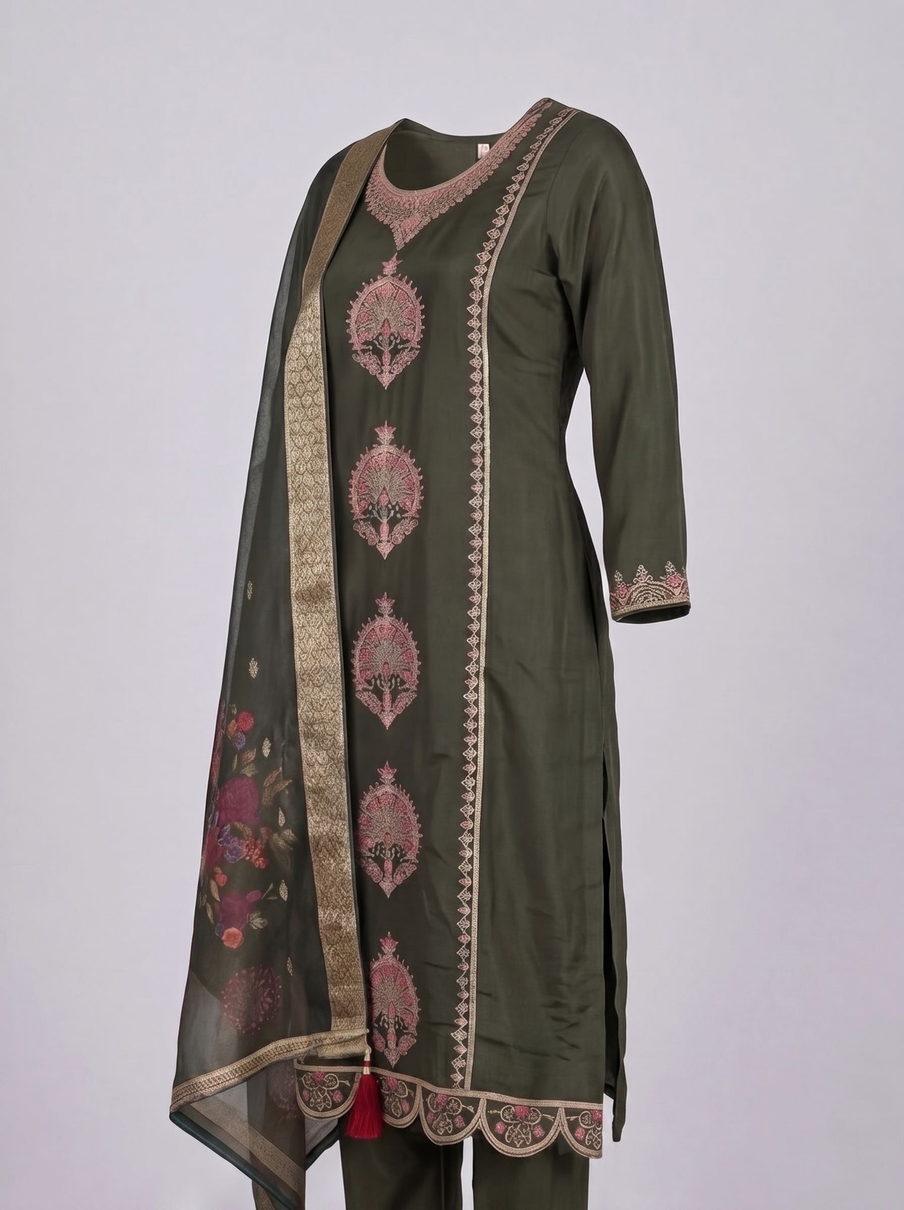 Gulabo Embroidered 3-Piece Kurta Set