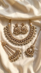 Antique Gold Polki Bridal Jewelry Parure - traditional Indian bridal polki kundan jewelry set - view 1