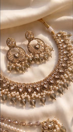Antique Gold Polki Bridal Jewelry Parure - traditional Indian bridal polki kundan jewelry set - view 2